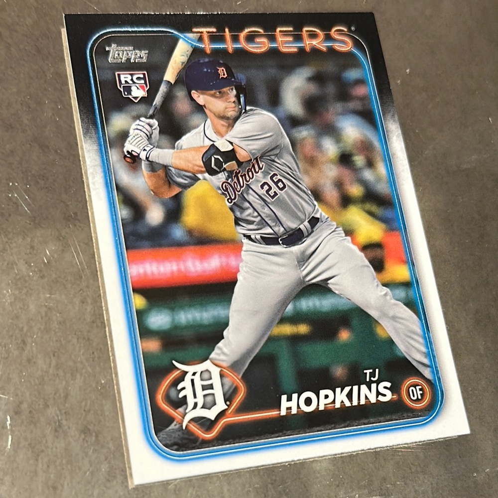 Topps Tigers Baseball Card with Blue and Orange Accents